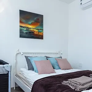  Апартаменты Amphora Luxury With Free Private Parking And Cozy Balcony Венгрия